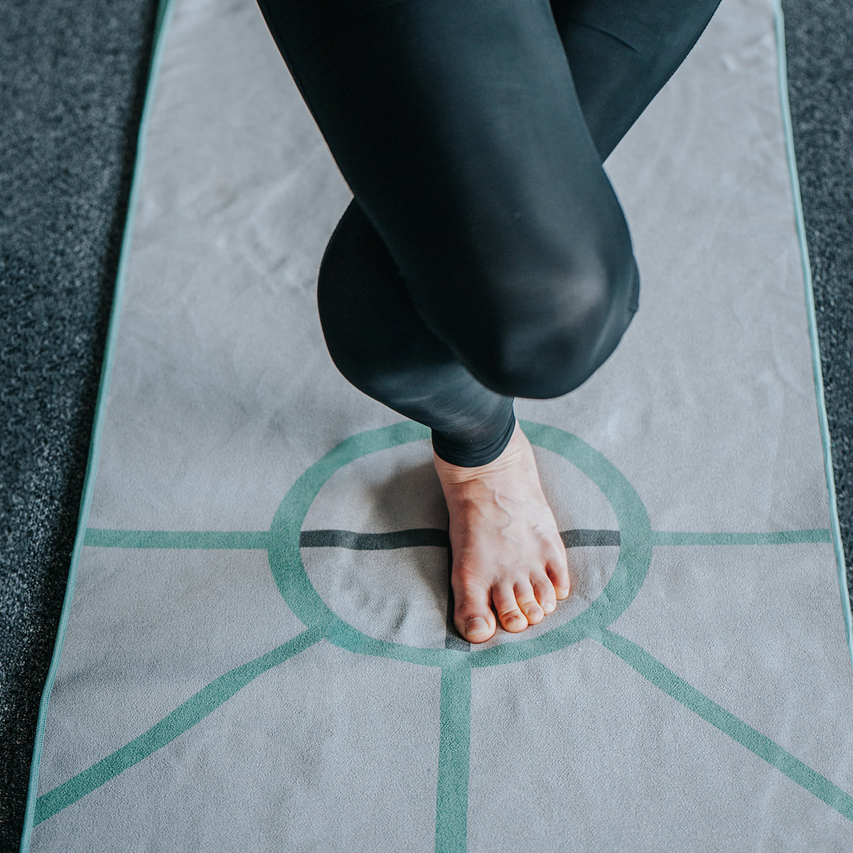 Bikram Yoga & Yin Yoga Glenelg - Eagle Pose •Works into 14 major joints of  the body •Good for central nervous system •Facilitates lymphatic function,  improving immune system •Improves mobility of hip